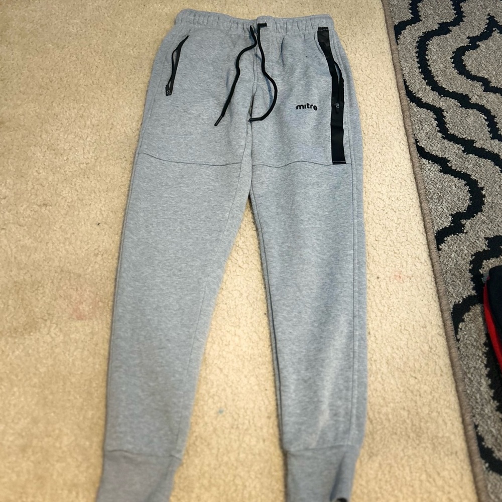 Mitre dark grey sweatpants size S